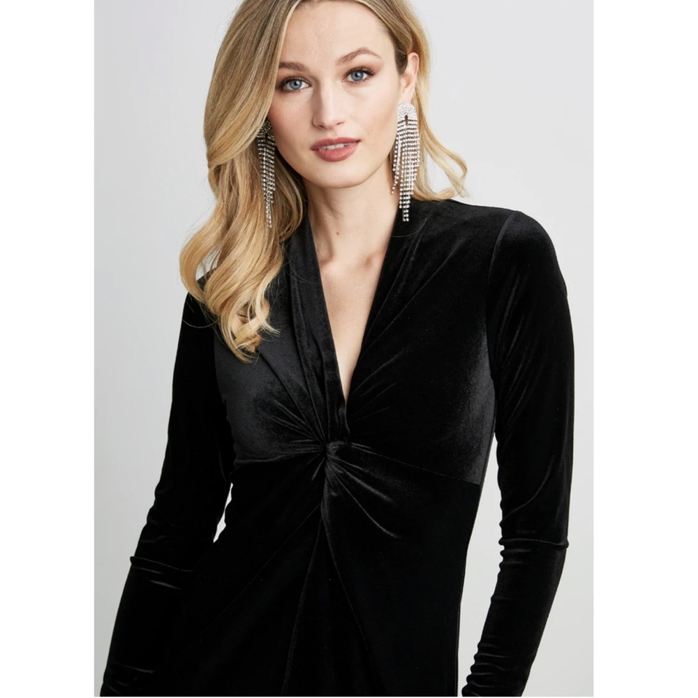 Elie Tahari Reggie Knit Top in Black